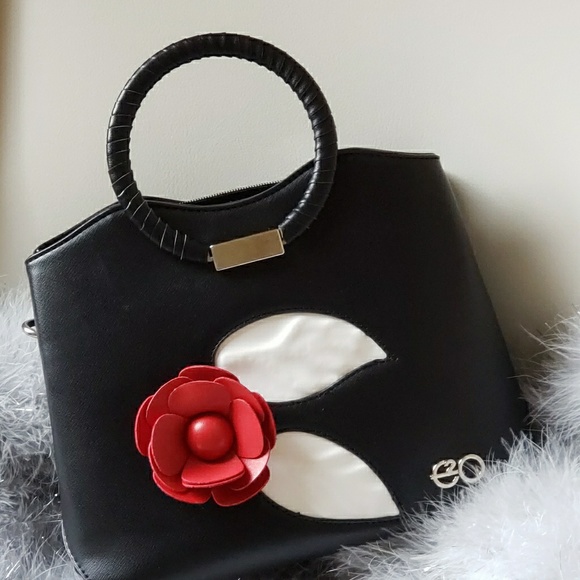 Black statement bag - Picture 1 of 4